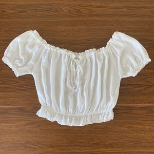 Off-Shoulder Peasant Crop Top
